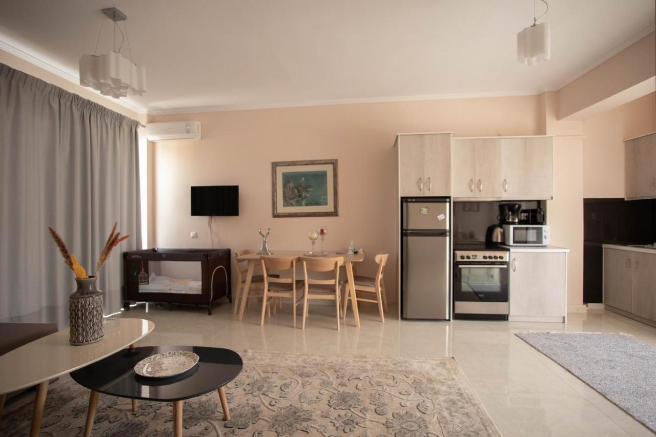 G & K City Apartments Лефкада Екстериор снимка